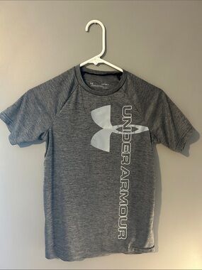 Under Armour Youth Large Gray Logo Athletic T-Shirt